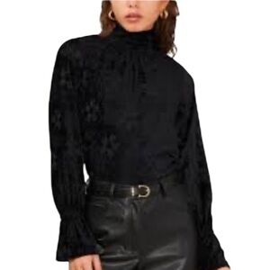 NWT 1 State Women’s Black Velvet Open Back‎ Blouse Holiday Christmas